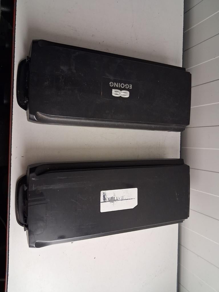 2 stuks defecte fiets accu's Vogue Phylion Joycube Puch, Fietsen en Brommers, Fietsaccessoires | Fietsaccu's, Gebruikt, Ophalen of Verzenden