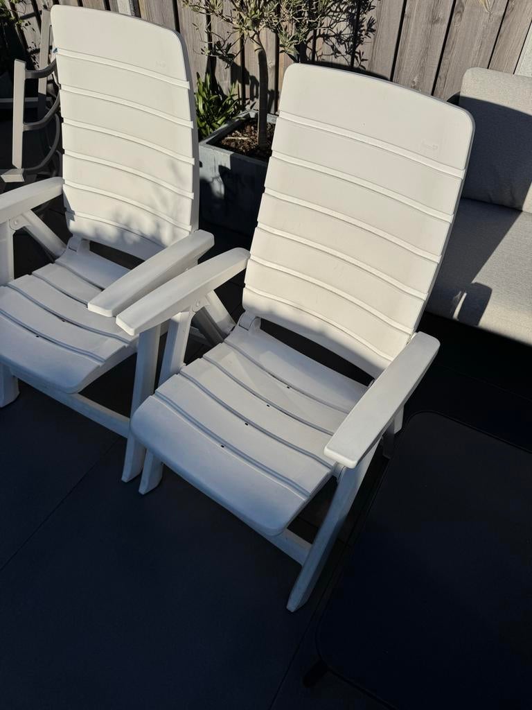 2x witte Hartman loungestoel voor in de tuin (standenstoel), Tuin en Terras, Ophalen, Gebruikt, Kunststof, Verstelbaar