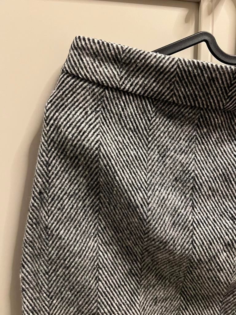 Grijze korte klassieke rok skirt M nieuw wol, Maat 38/40 (M), Nieuw, Ophalen of Verzenden, Grijs