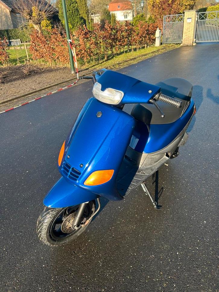 Piaggio Zip type 3 met Yasuni in goede staat!, Fietsen en Brommers, Scooters | Piaggio, Gebruikt, Zip, Maximaal 25 km/u, Tweetakt