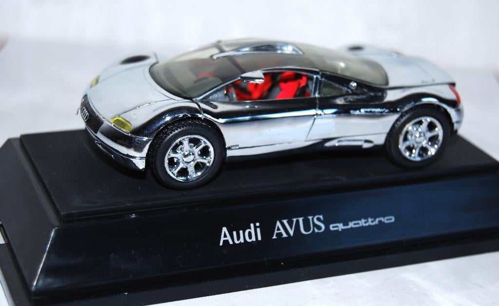 Revell Audi Avus Quattro Silver, Hobby en Vrije tijd, Modelauto's | 1:43, Ophalen of Verzenden, Nieuw, Auto, Overige merken