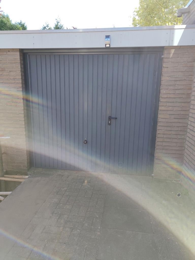 Elektrische Garagedeur Hormann ProMatic - Zo goed als nieuw, Ophalen, Garagedeur, Zo goed als nieuw, Metaal