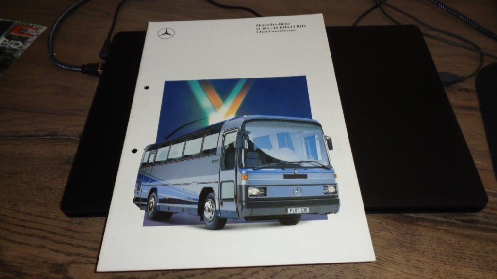 Folder MERCEDES  O 303 - 10 RHS / 13 RHS Club-Omnibusse 1988, Verzenden, Gelezen, Mercedes