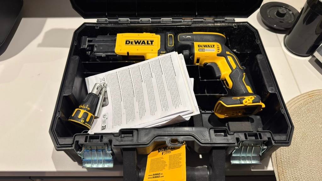 DeWalt gipsschroefmachine DCF620, Ophalen, Zo goed als nieuw, Boor- en Schroefmachine