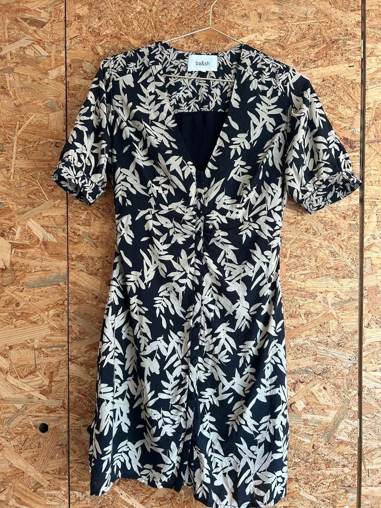 Ba&sh jurkje met bladprint, Kleding | Dames, Zwart, Ophalen of Verzenden, Maat 36 (S), Gedragen