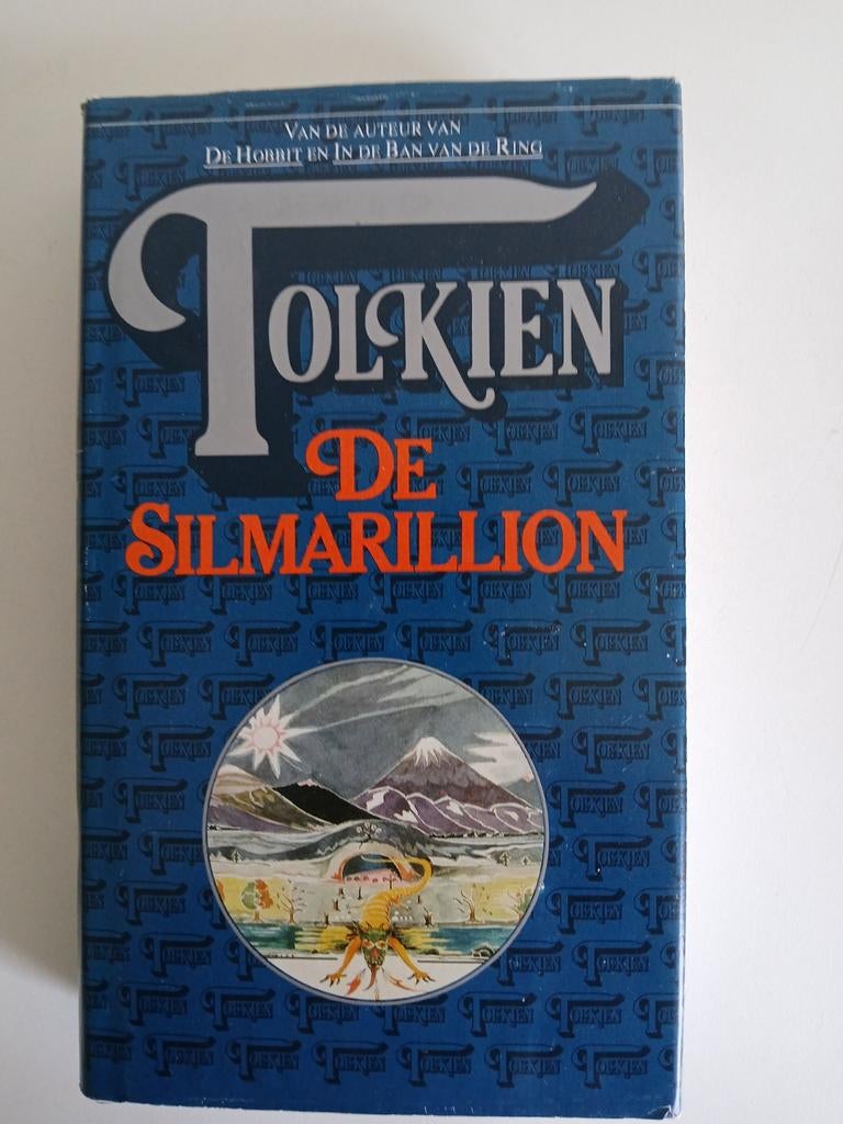De Silmarillion - J.R.R. Tolkien (Spectrum), Boeken, Ophalen of Verzenden, Gelezen, J.R.R. Tolkien