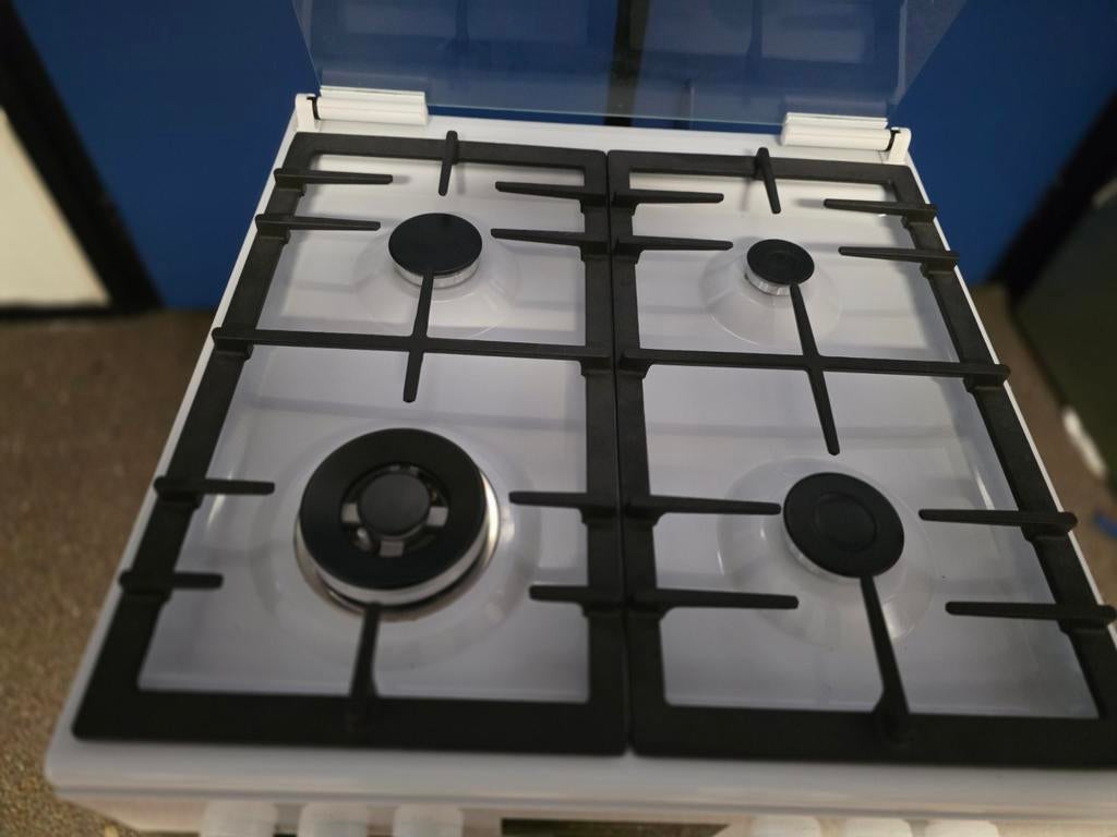 Bosch gas fornuis nieuw met wokbrander en hetelucht oven, 60 cm of meer, Nieuw, Energieklasse A of zuiniger, Gas