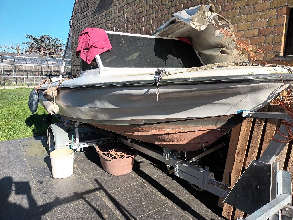 vissersbootje met torquedo motor op aanhangwagen, Watersport en Boten, Ophalen, Gebruikt, Overige typen