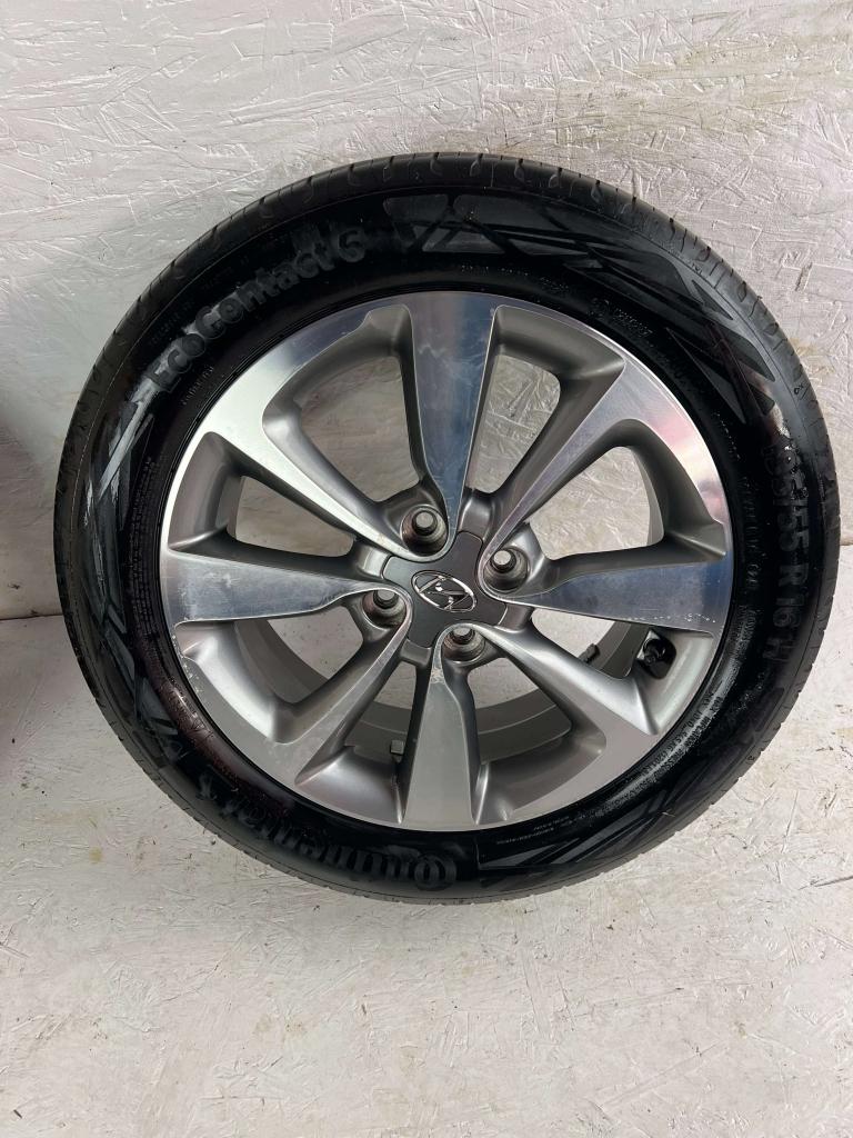 Originele Hyundai I20 I30 Getz Atos velg 16" 4x100 zomerset, Niet ingevuld, Gebruikt, 16 inch, Banden en Velgen