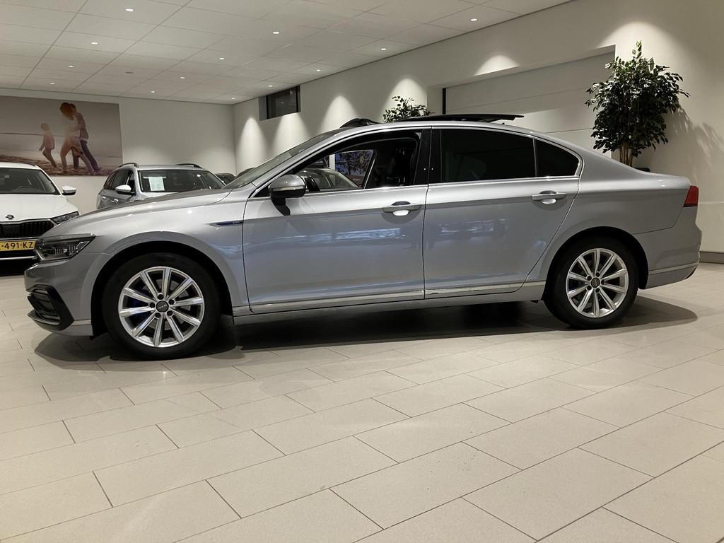 Volkswagen Passat 1.4 TSI GTE Business 218 PK | Panoramadak, 12 maanden, Gebruikt, 4 cilinders, Hybride Elektrisch/Benzine