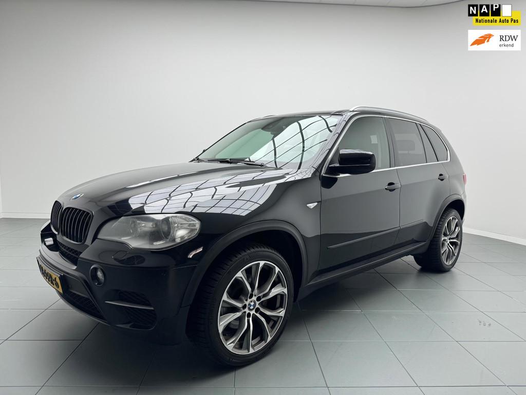 BMW X5 XDrive30d Highline MOTOR SCHADE EXPORTPRIJS, Euro 5, Gebruikt, X5, 2993 cc