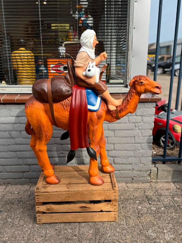 Groot Kuifje beeld kameel en Bobbie, Verzamelen, Stripfiguren, Gebruikt, Beeldje of Figuurtje, Kuifje, Ophalen