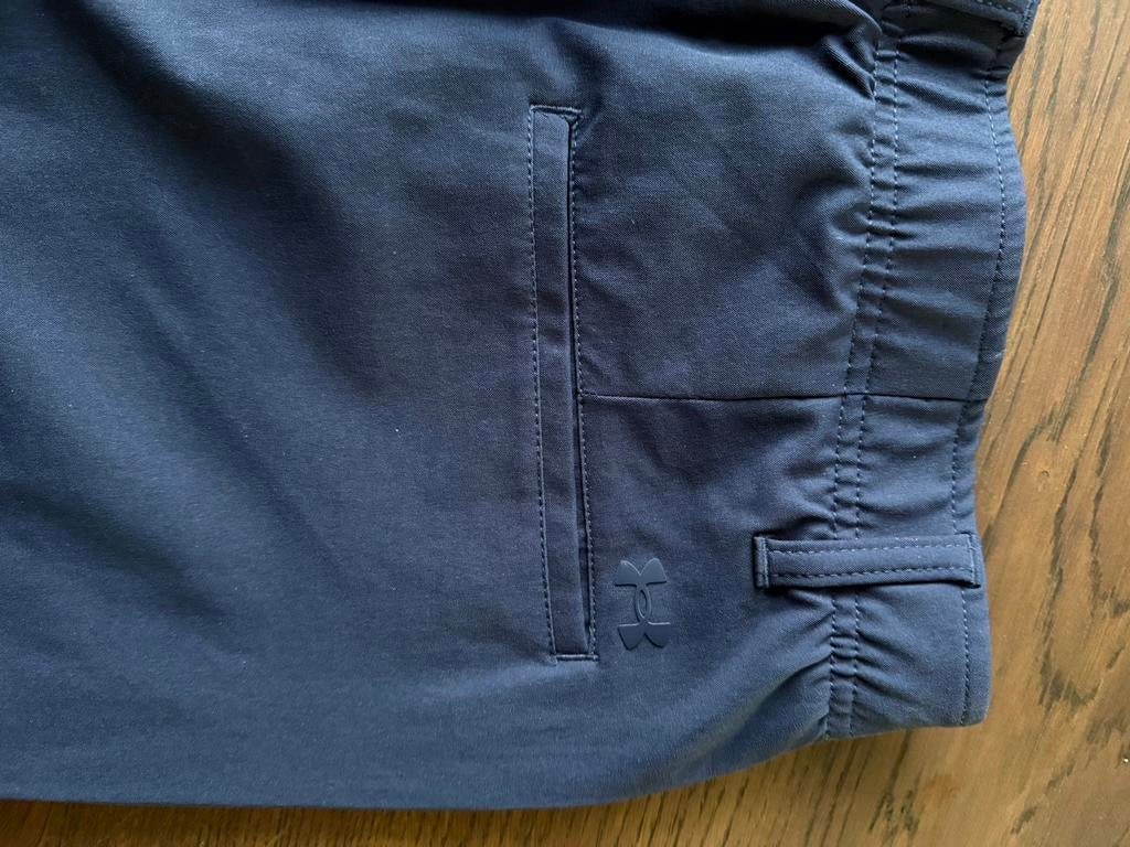Under Armour golfbroek maat 34/34, Sport en Fitness, Golf, Ophalen of Verzenden, Nieuw, Kleding, Overige merken