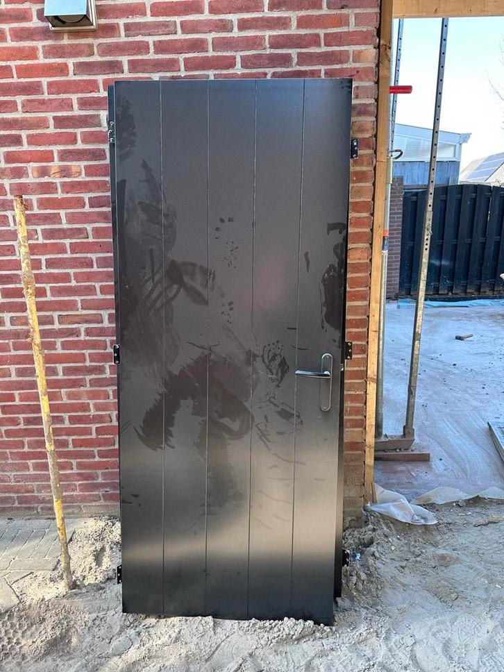 3 zwarte binnendeur met handvat, Doe-het-zelf en Verbouw, Deuren en Horren, Gebruikt, Binnendeur, 200 tot 215 cm, 80 tot 100 cm