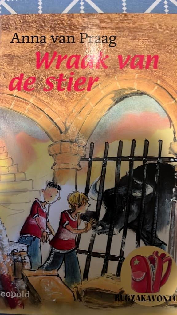 A. van Praag - Wraak van de stier, Fictie algemeen, Ophalen of Verzenden, Zo goed als nieuw, A. van Praag
