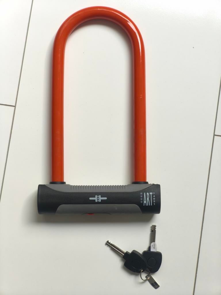 ART4 Motor Scooter Fiets slot met 2 sleutels, Motoren, Accessoires | Sloten, Ophalen, Nieuw