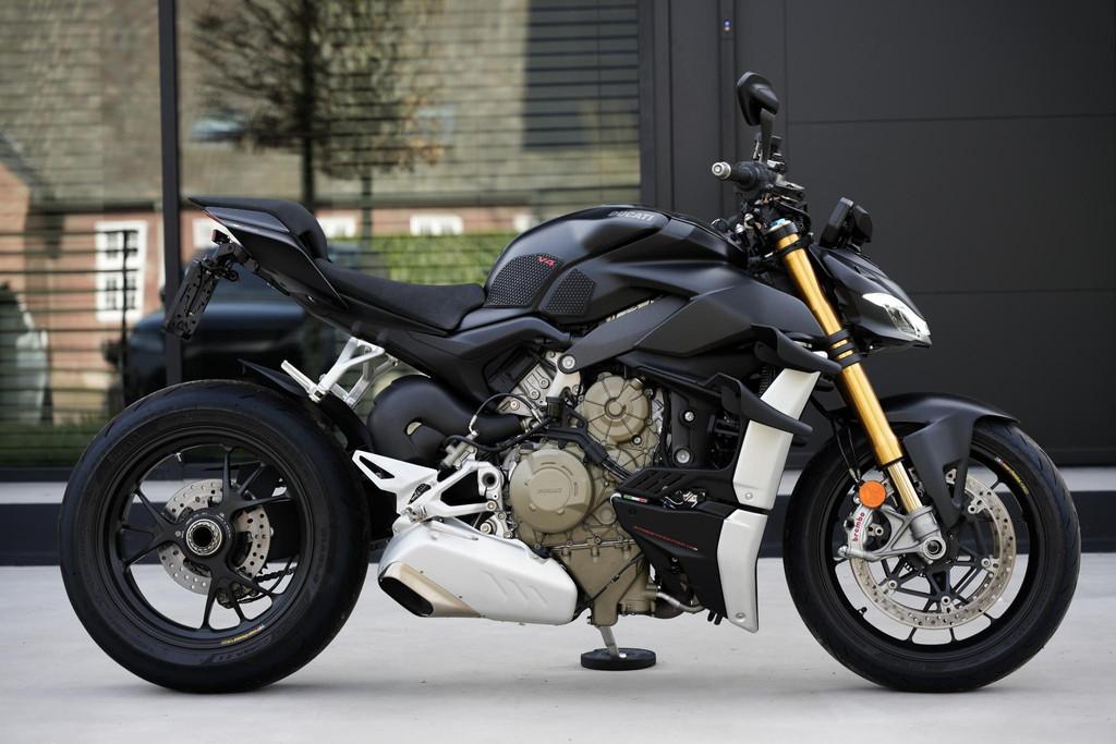 Ducati Streetfighter V4 S (Bj 2022) Dealer onderhouden, Info@ducati.com, Ducati North Europe B.V., Maanweg 174
2516 AB  Den Haag, NL