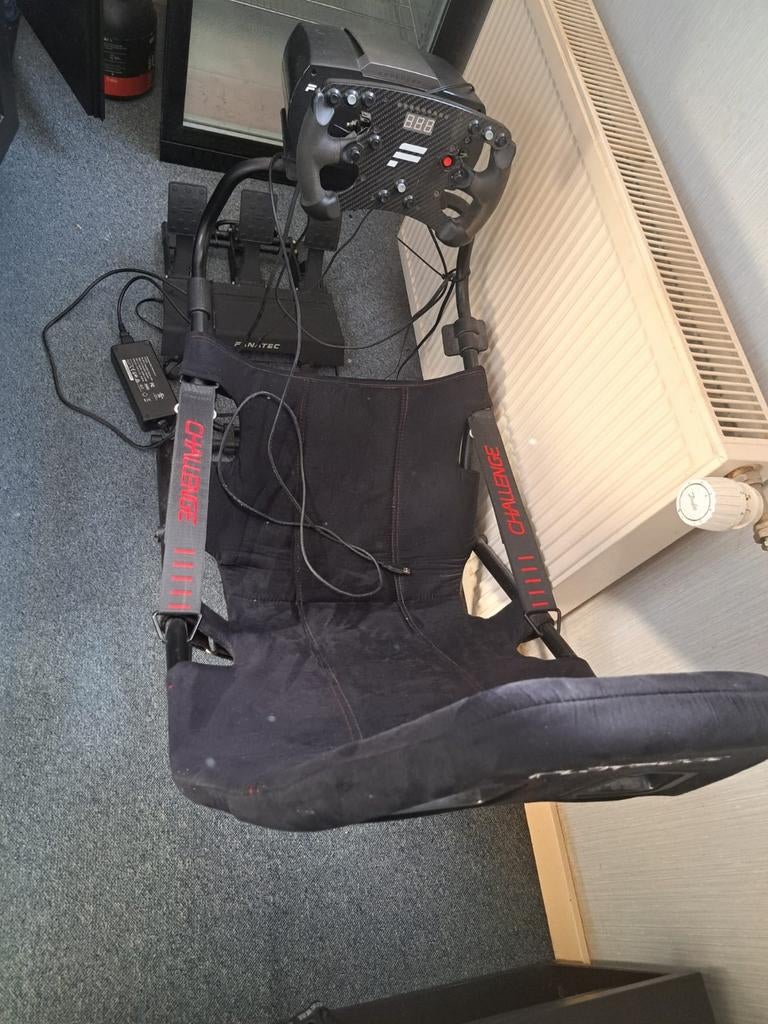 Complete Fanatec simrace setup met Playseat Challenge, Spelcomputers en Games, Spelcomputers | Sony PlayStation Consoles | Accessoires