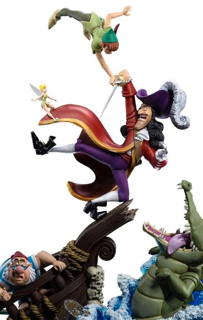 Iron Studios Disney Deluxe Statue Peter Pan vs Hook, Verzamelen, Disney, Nieuw, Beeldje of Figuurtje, Peter Pan of Pinokkio, Ophalen of Verzenden