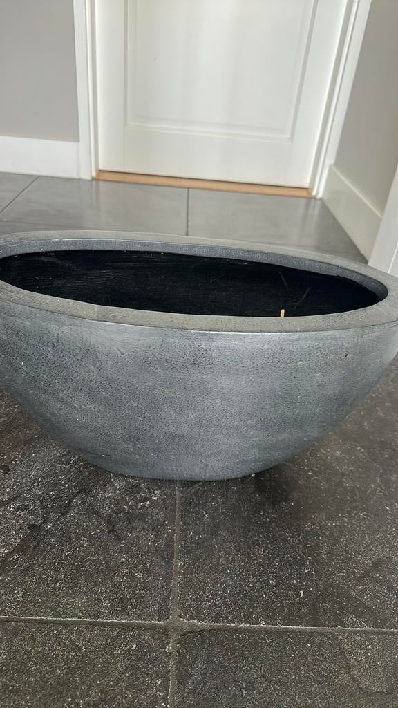 Grote Antraciegrijze bloempotten set van 2, Gebruikt, Binnen, Minder dan 40 cm, Overige vormen