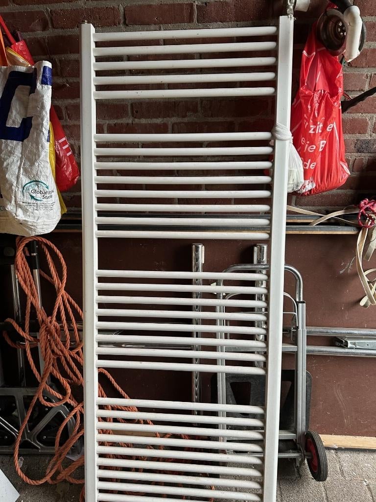 radiator badkamer, Ophalen, Radiator, Zo goed als nieuw, 60 tot 150 cm
