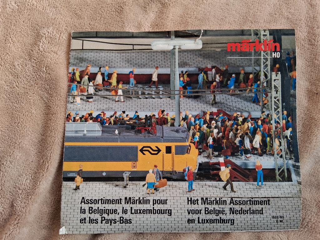 Modeltreinen Tijdschrift Märklin., Ophalen, Gelijkstroom of Wisselstroom, Boek, Tijdschrift of Catalogus, Zo goed als nieuw