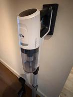AEG Ultimate 8000 steelstofzuiger, Witgoed en Apparatuur, Stofzuigers, Stofzuiger, Ophalen of Verzenden, Zo goed als nieuw, Minder dan 1200 watt