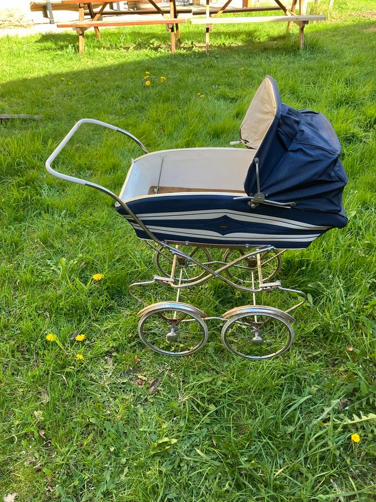 Ouderwetse speelgoed kinderwagen, Kinderen en Baby's, Ophalen of Verzenden, Gebruikt, Jongen of Meisje
