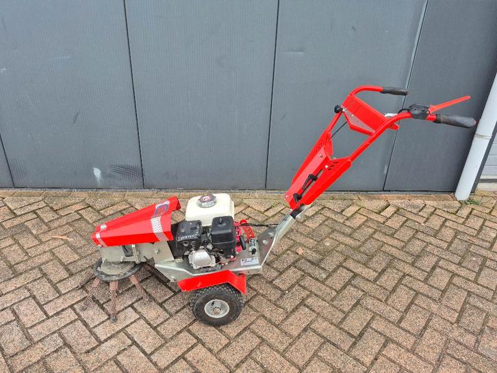 Nimos onkruidborstelmachine MUG-II, Tuin en Terras, Veegmachines, Gebruikt, Ophalen