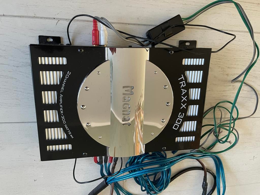 Magnat Traxx 300 versterker, Auto diversen, Ophalen of Verzenden, Gebruikt