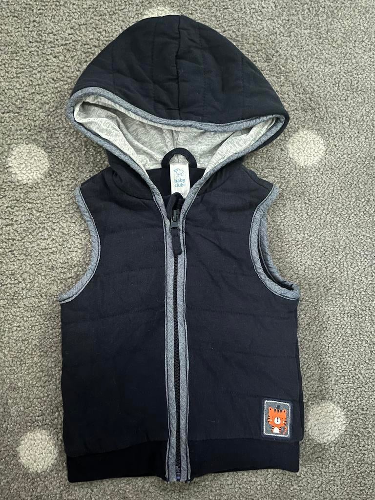 C&A baby bodywarmer, Kinderen en Baby's, Babykleding | Maat 80, Ophalen, Zo goed als nieuw, Jongetje, Jasje