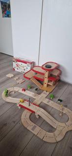 Plan Toys Houten Autobaan met Garage, Ophalen of Verzenden, Zo goed als nieuw, Losse stenen, Lego