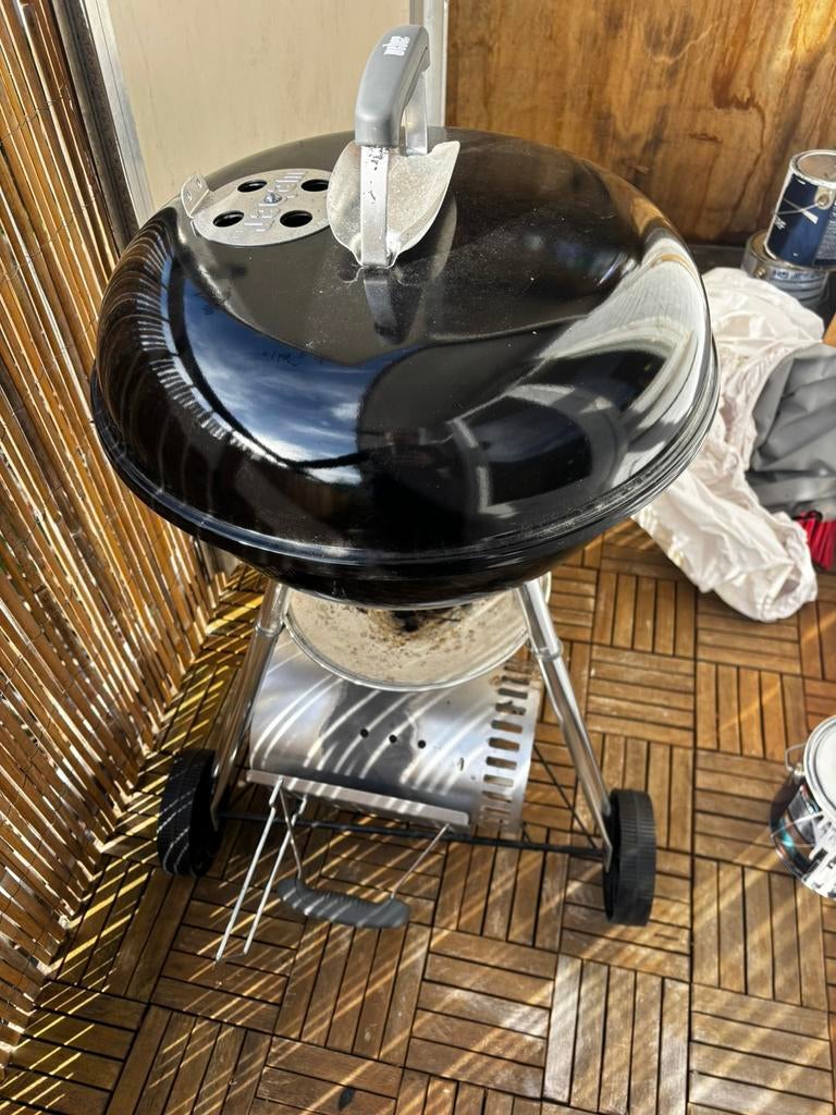 Weber BBQ + Accessories, Ophalen, Zo goed als nieuw