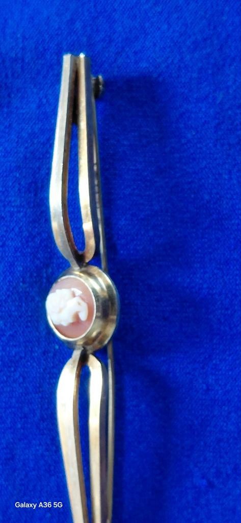 prachtige double broche met camee, 4 tot 7 cm, Gebruikt, Verzenden, Goud