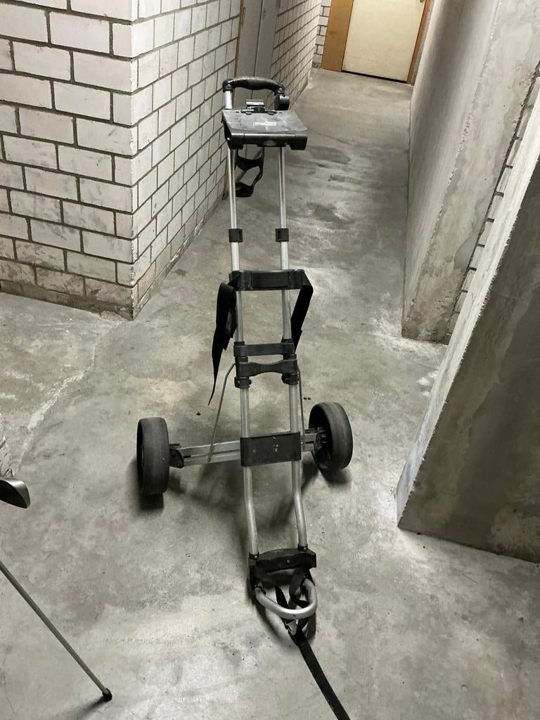 Golftrolley, Ophalen, Zo goed als nieuw, Golfkar
