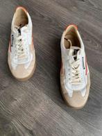 Floris van Bommel sneakers maat 41 zo goed als nieuw, Kleding | Heren, Schoenen, Ophalen of Verzenden, Zo goed als nieuw, Wit