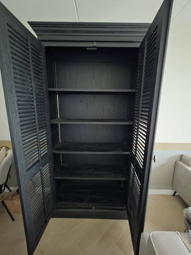 Kast, Ophalen, Zo goed als nieuw