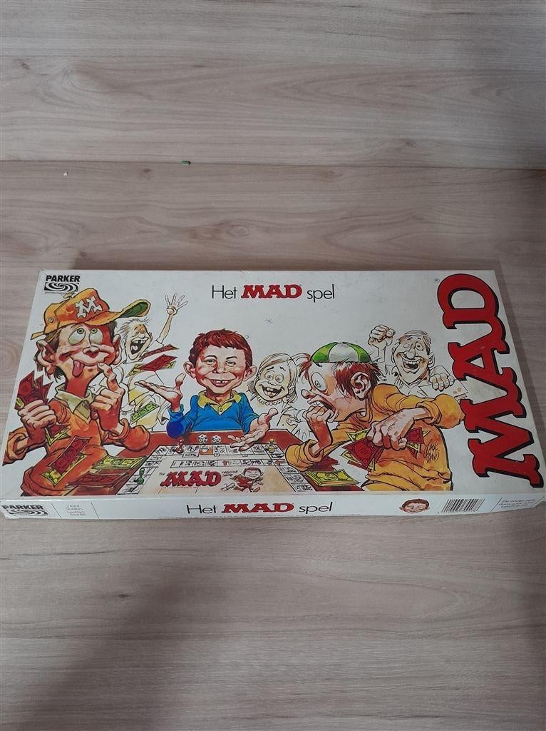 Het mad Spel - parker - s5075, Hobby en Vrije tijd, Gezelschapsspellen | Bordspellen, Verzenden, Zo goed als nieuw