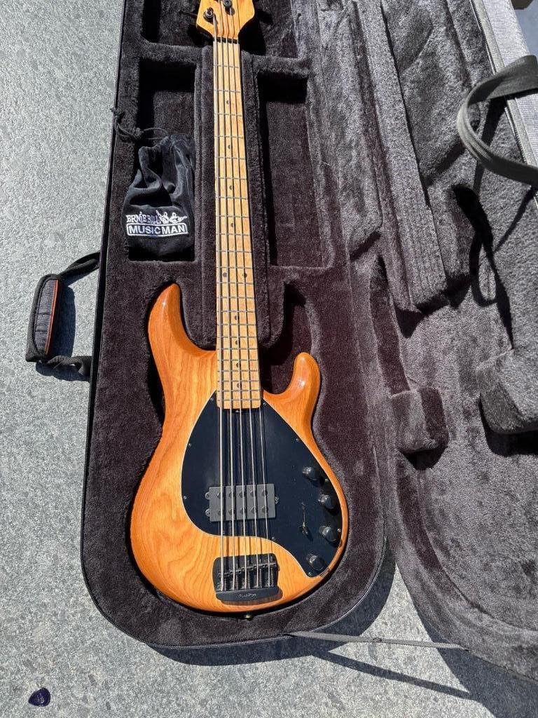 Ernie Ball Music Man StingRay 5 Special (H-configuratie), Ophalen, Nieuw, Elektrisch, 5-snarig
