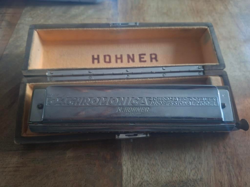 Vintage Hohner "The 64" Chromonica C-mondharmonica, Ophalen