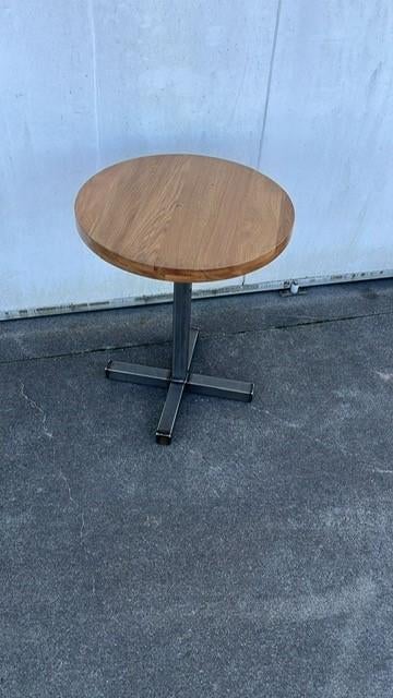 7 stuks eiken bistro horeca restaurant tafels rond 60 cm, Ophalen