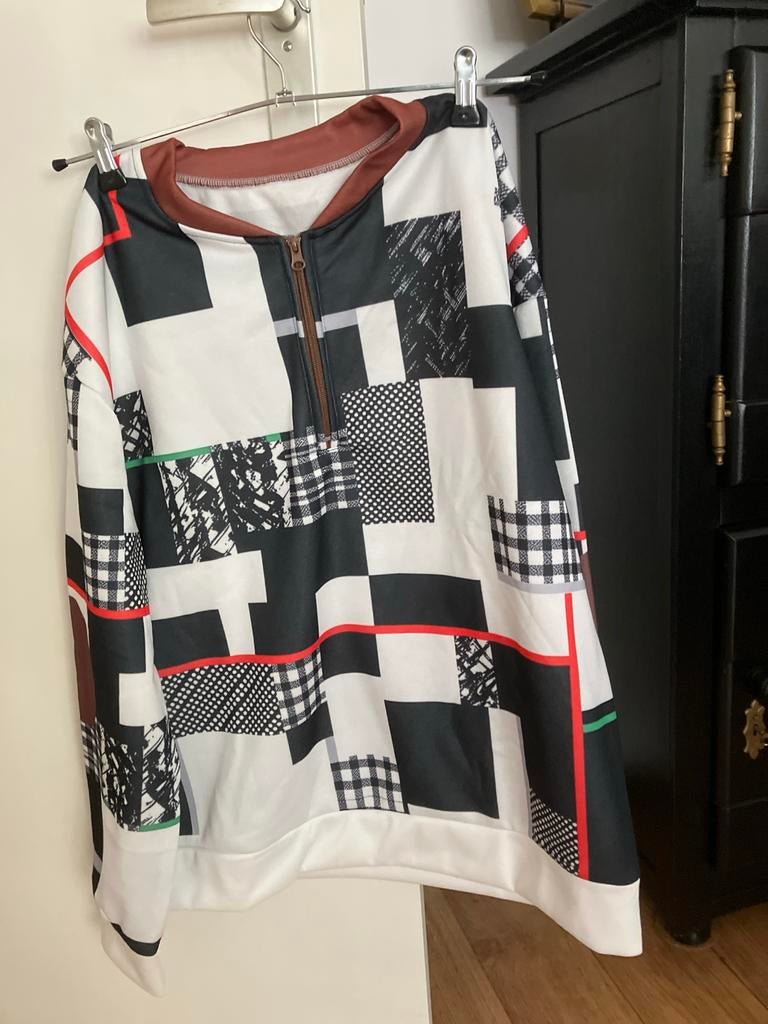 Unieke Trui met Geometrisch Patroon en Rits, Ophalen of Verzenden, Zo goed als nieuw, Maat 38/40 (M), Zwart