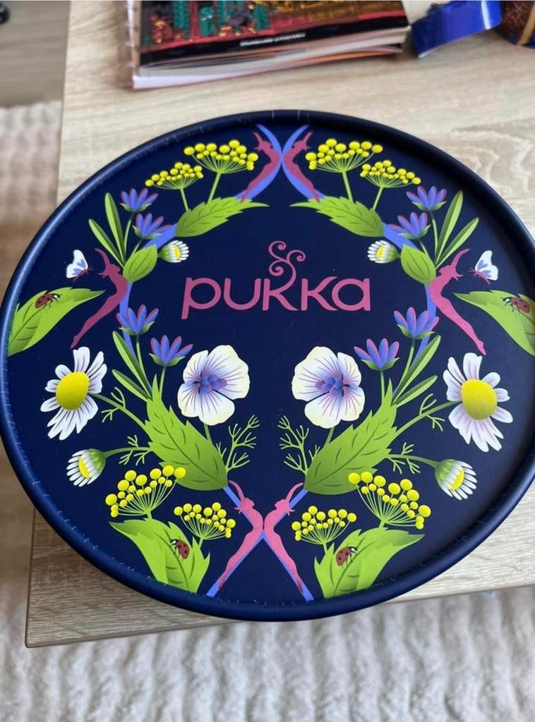 Pukka thee doos. Alle smaakjes, Hobby en Vrije tijd, Theezakjes, Ophalen, Theezakje(s)