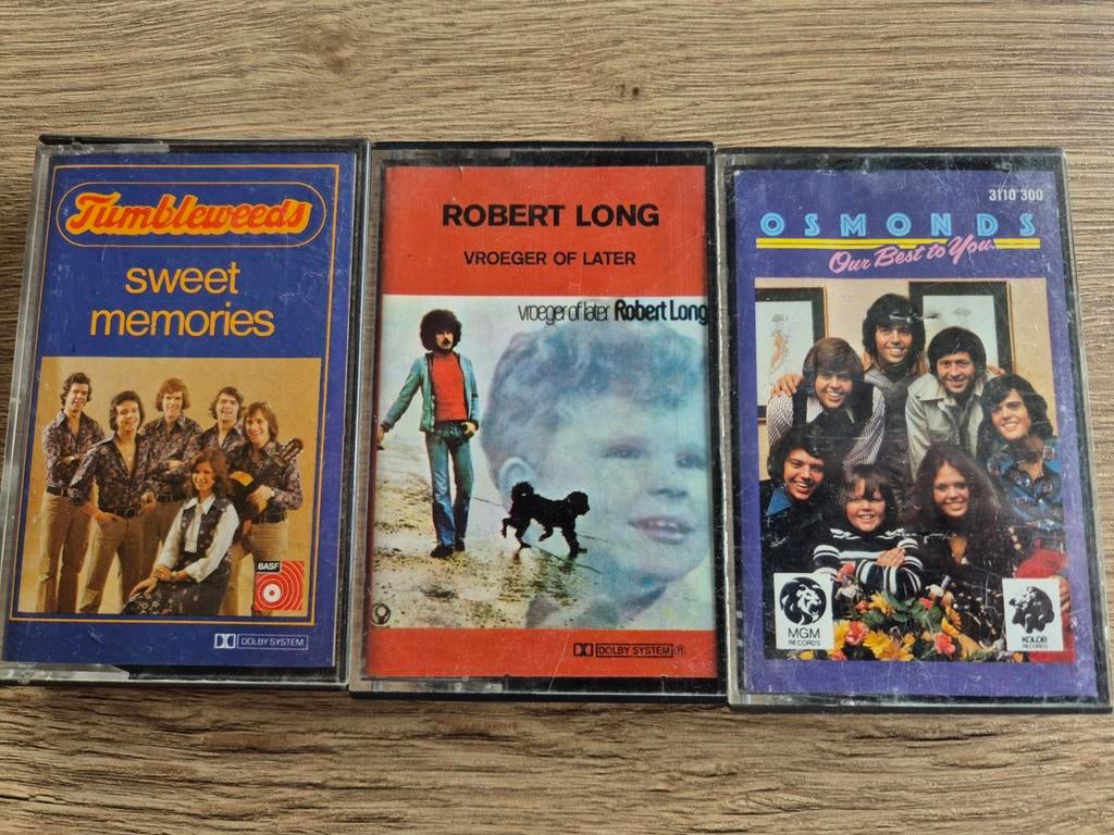 3 cassettebandjes
Tumbleweeds 
Robert Long Osmonds, Ophalen of Verzenden, Gebruikt, Overige genres, 2 t/m 25 bandjes