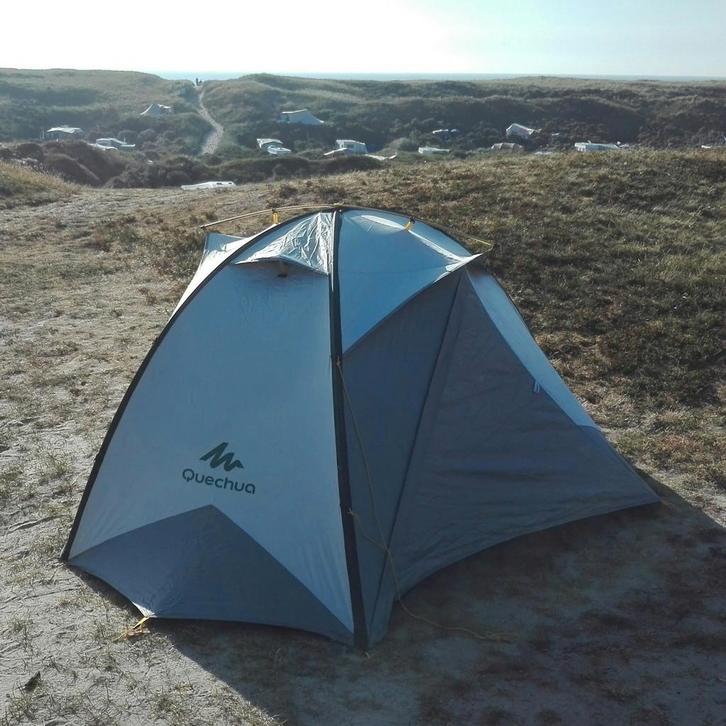 Quechua Fresh & Black Quick Hiker 2 Tent - Nieuwstaat, Caravans en Kamperen, Tenten, tot en met 2, Zo goed als nieuw, Ophalen