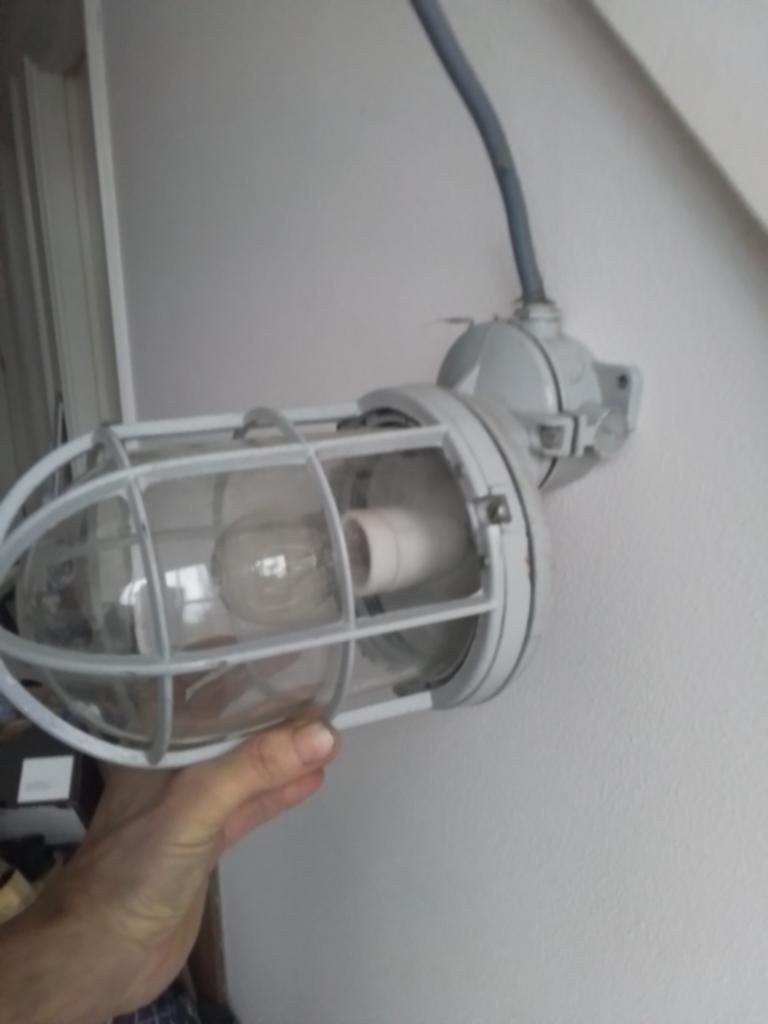Fabrieks lamp industrieele decoratie, Ophalen