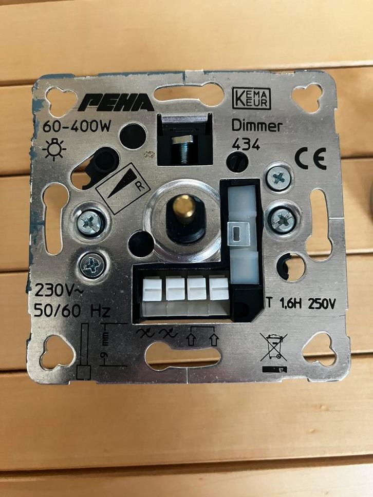 Peha Lichtdimmer 434 (60-400W), Doe-het-zelf en Verbouw, Elektra en Kabels, Gebruikt, Schakelaar, Ophalen of Verzenden