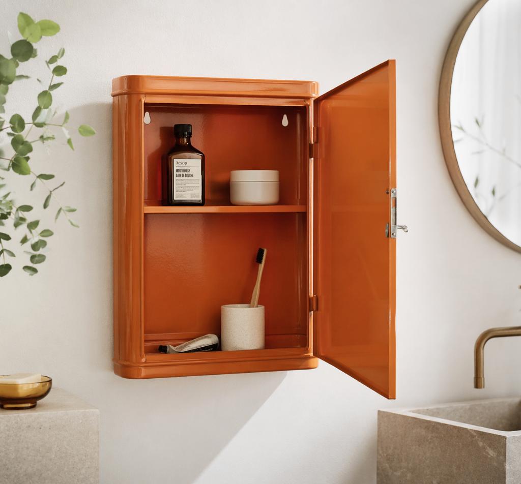 Vintage oranje Medicijnkast - In goede staat!, Ophalen of Verzenden, Gebruikt, Mid-Century Modern