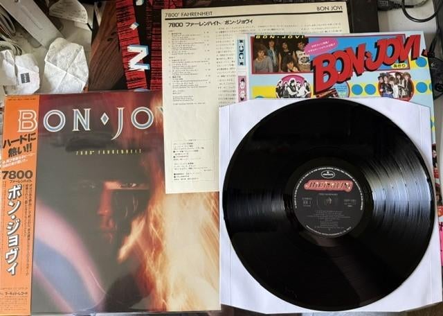 Bon Jovi - 7800 Fahrenheid Japan lp + OBI + inserts, Gebruikt, 1980 - 1989, 12 inch, Poprock