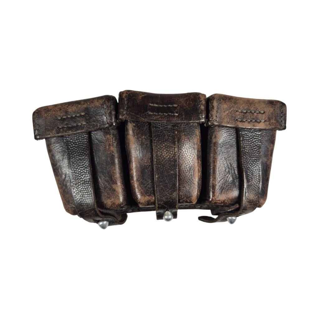 Wo2 Duits K98 munitietasje A.R.55, 1937, 2288CL, Info@dbmmilitaria.nl, Ophalen of Verzenden, Duitsland